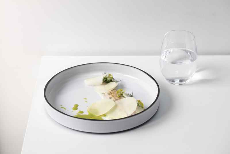 Preview: CARACTERE GOURMET SCHALE 23 cm Kumuluswolke weiss