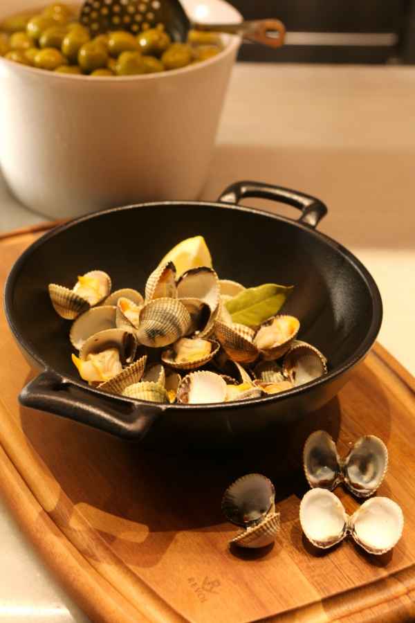 WOK 100 cl Gusseisenoptik